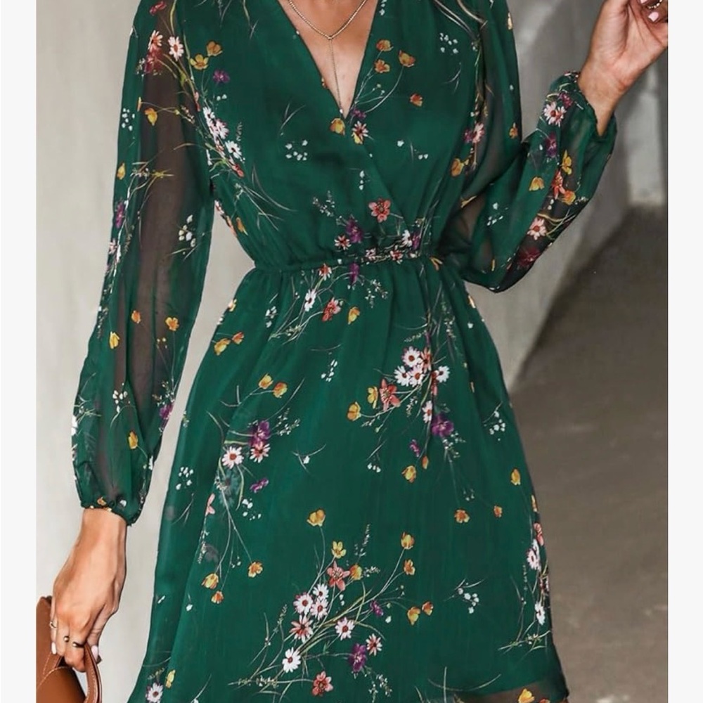 Cupshe Floral Long Sleeve Dress in Green - Picture 3 of 9